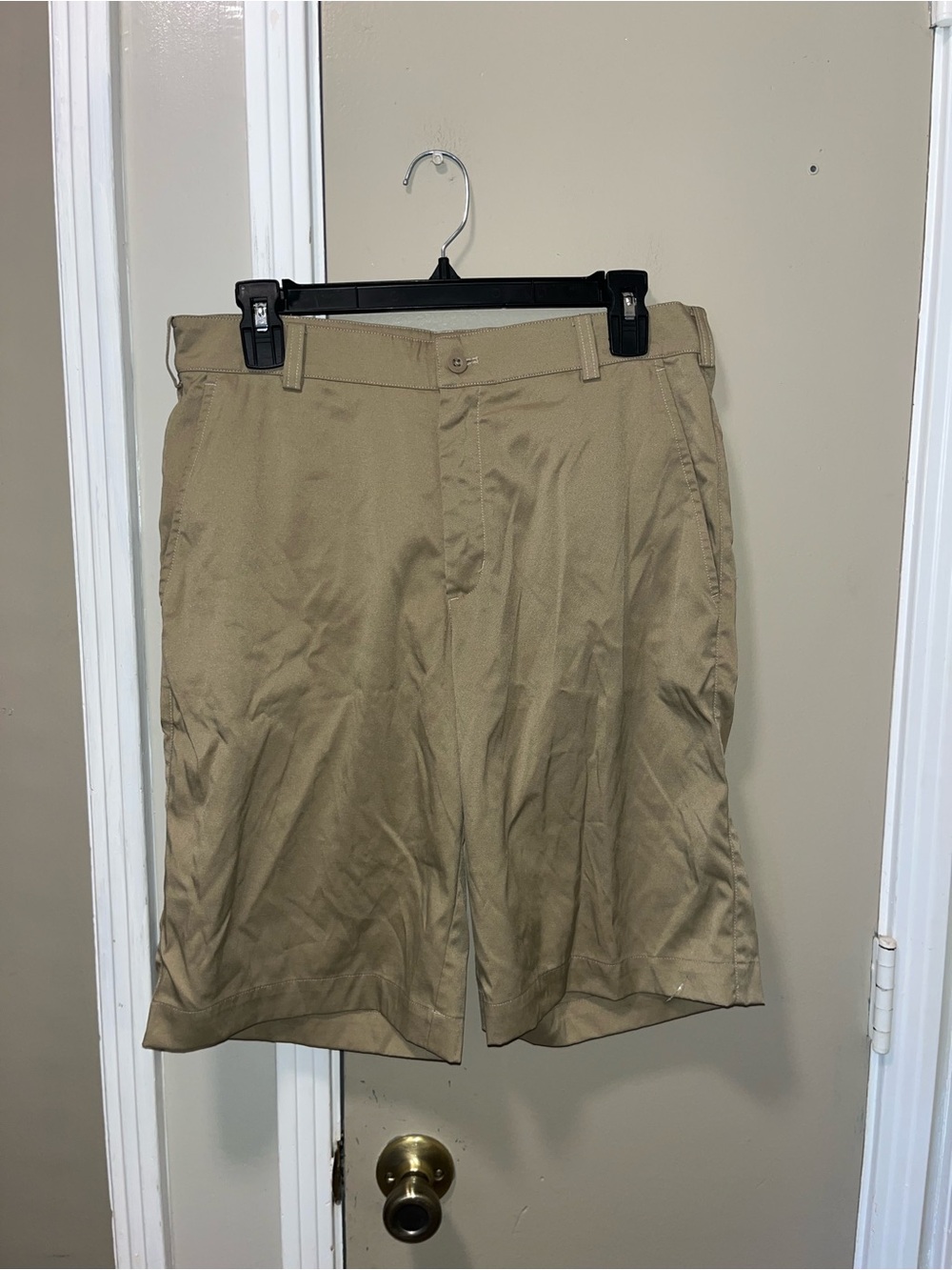 Nike Golf Men's Khaki Flat-Front Shorts